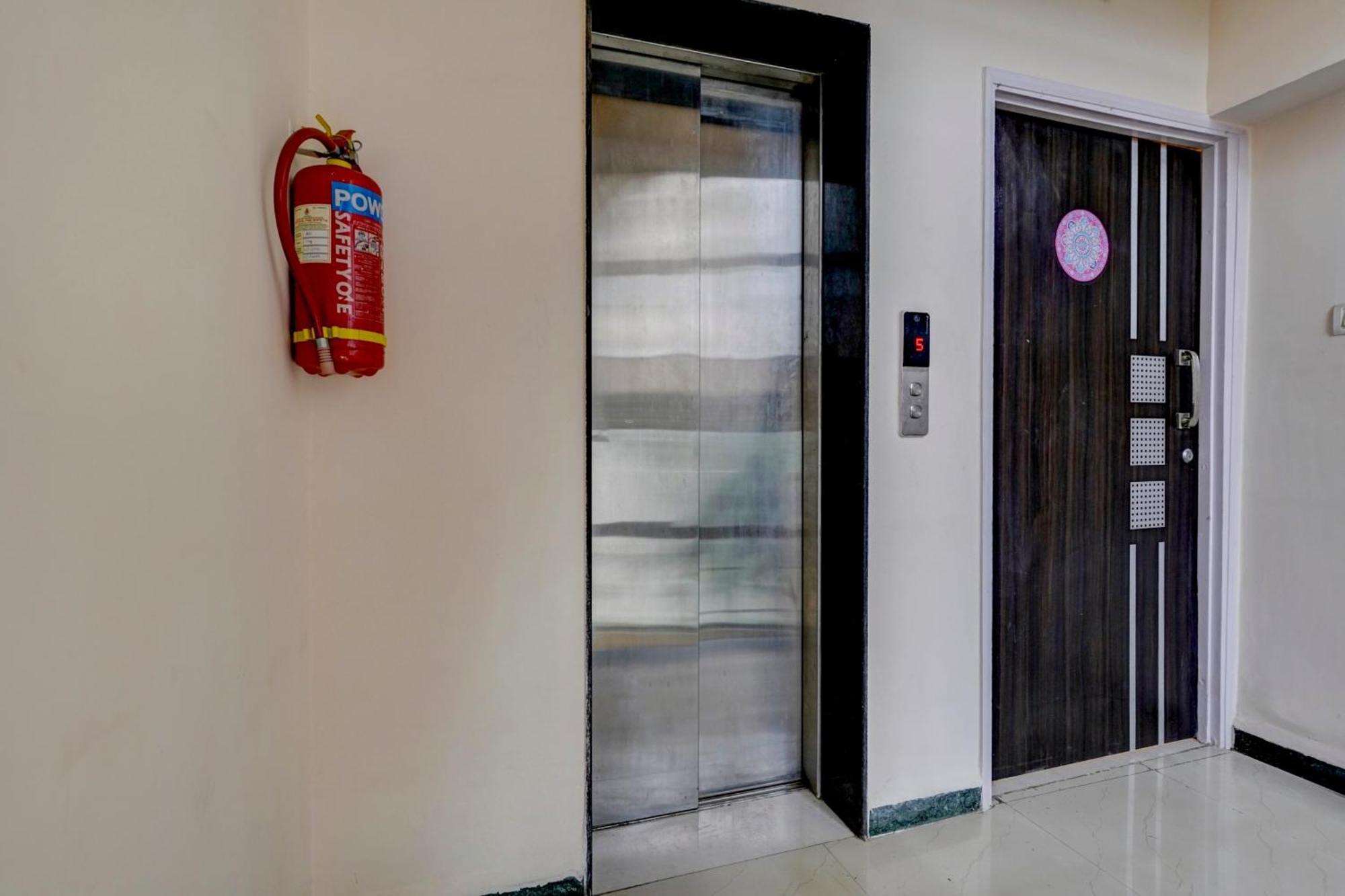 Hotel Rio Corporate House Bombay Exterior foto